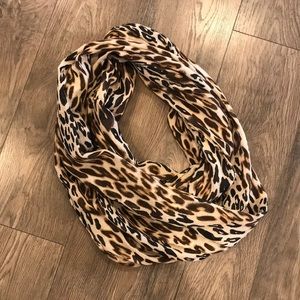 Leopard Infiniti scarf